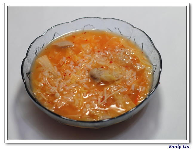 【 蘋的私房菜 】 韓式泡菜粥