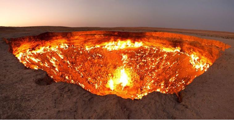 讓人毛骨悚然的地方土庫曼斯坦的地獄之門
